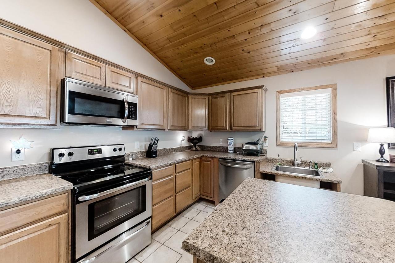 3 Bed 2 Bath Vacation Home In Whittier Экстерьер фото