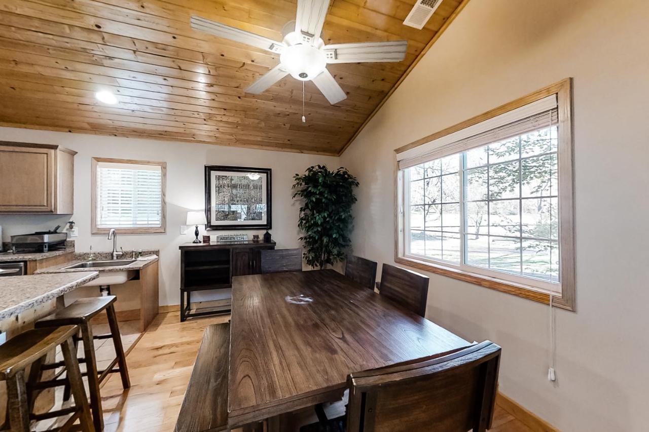 3 Bed 2 Bath Vacation Home In Whittier Экстерьер фото